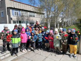 ПОДГОТОВКА К ДНЮ ПОБЕДЫ В ГРУППЕ "РОМАШКИ"🌼 ПОДГОТОВКА К ДНЮ ПОБЕДЫ В ГРУППЕ "РОМАШКИ"🌼.