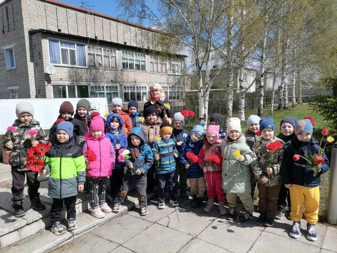 ПОДГОТОВКА К ДНЮ ПОБЕДЫ В ГРУППЕ "РОМАШКИ"🌼 ПОДГОТОВКА К ДНЮ ПОБЕДЫ В ГРУППЕ "РОМАШКИ"🌼.