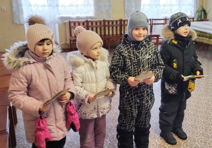 Волонтерская акция «Бабушкина весна» Волонтерская акция «Бабушкина весна».