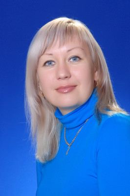 Учитель-дефектолог Коробейникова Елена Викторовна